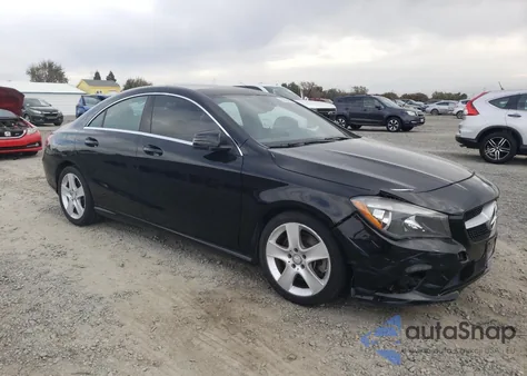 2016 Mercedes-Benz Cla 250 z USA, uszkodzony, nr VIN WDDSJ4EB8GN323142